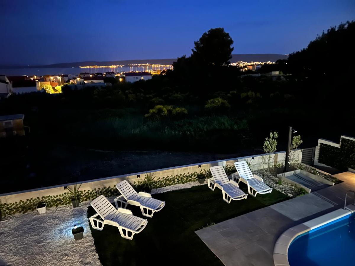 Villa Marta 3 Bedrooms, 2 Baths And Pool Kaštel Štafilić Esterno foto