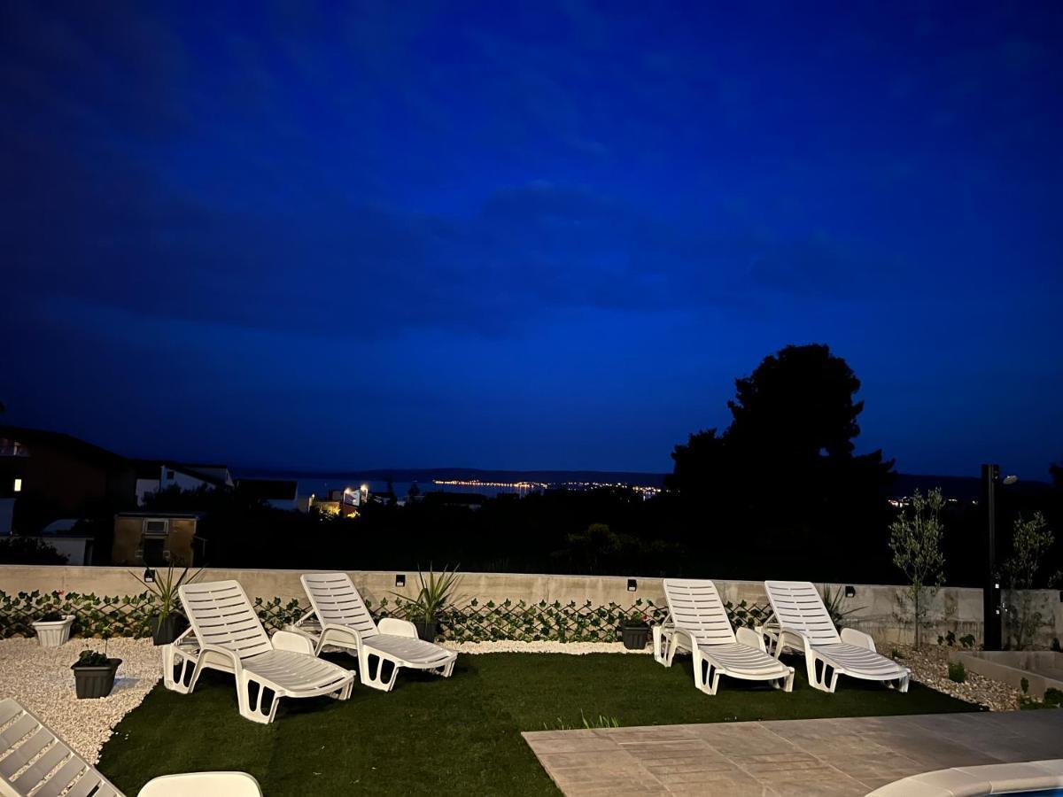 Villa Marta 3 Bedrooms, 2 Baths And Pool Kaštel Štafilić Esterno foto